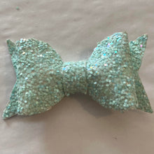 Load image into Gallery viewer, Sale Glitter Bows